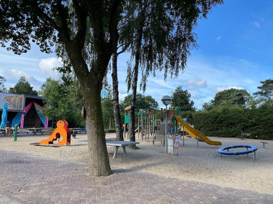Holiday home Knus Op Kindvriendelijk Park Met Zwembad *